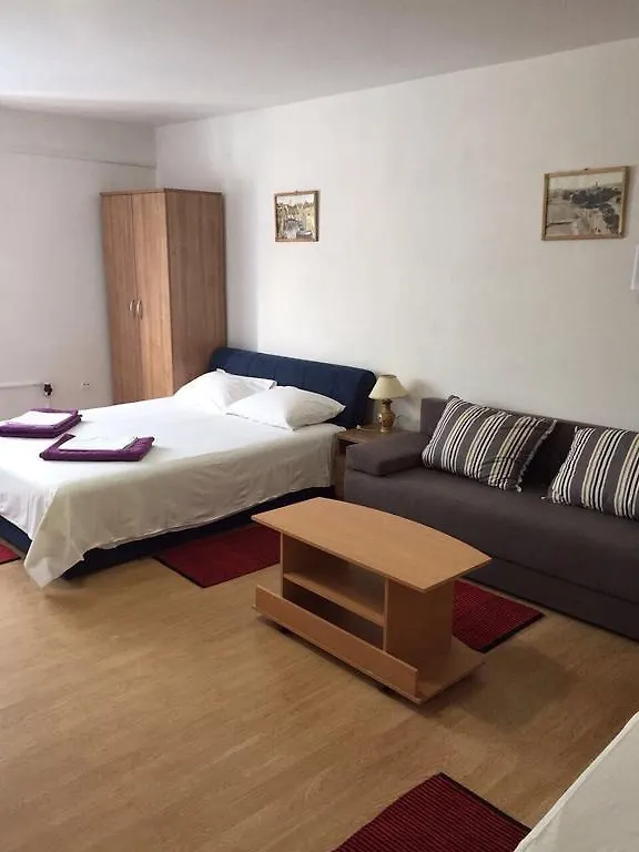 Crveno Zlato Hotel Biograd Na Moru Croatia