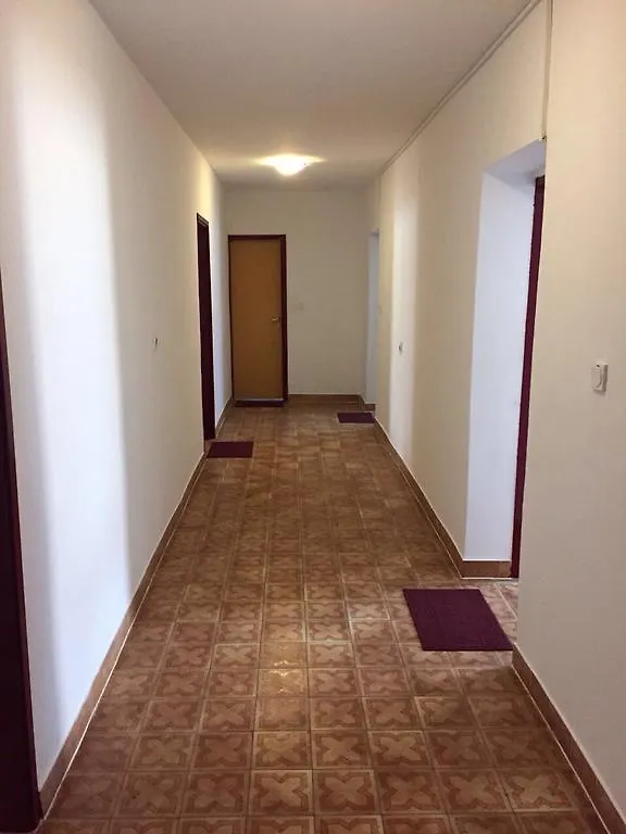 Crveno Zlato 2*, Biograd Na Moru Croatia