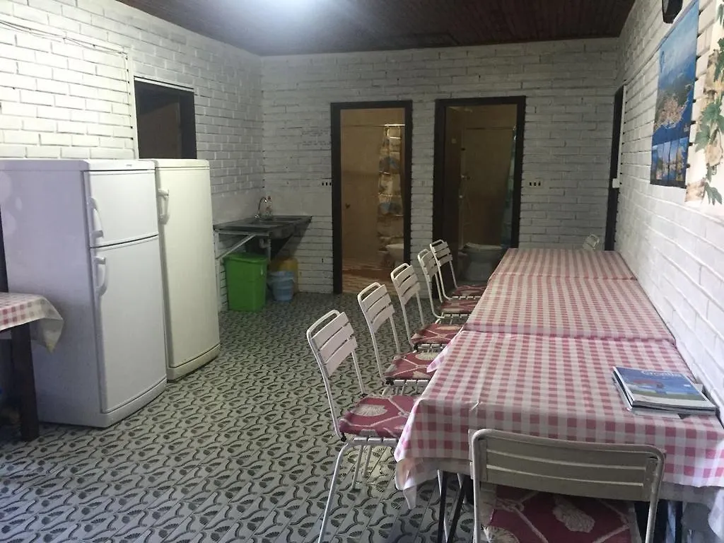 Crveno Zlato Gostinjska kuća